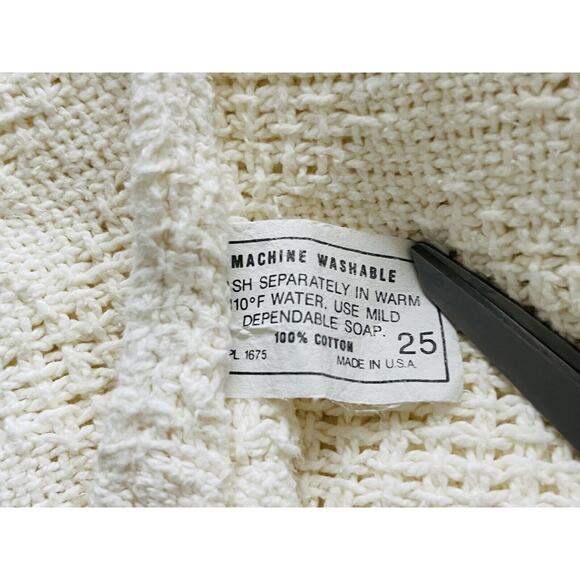 White Cotton Waffle Weave Blanket King USA WPL 1675 Vintage Diamond 25 Beacon ? - Picture 7 of 16